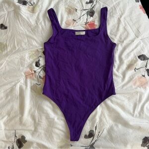 Aritzia Babaton Contour bodysuit
